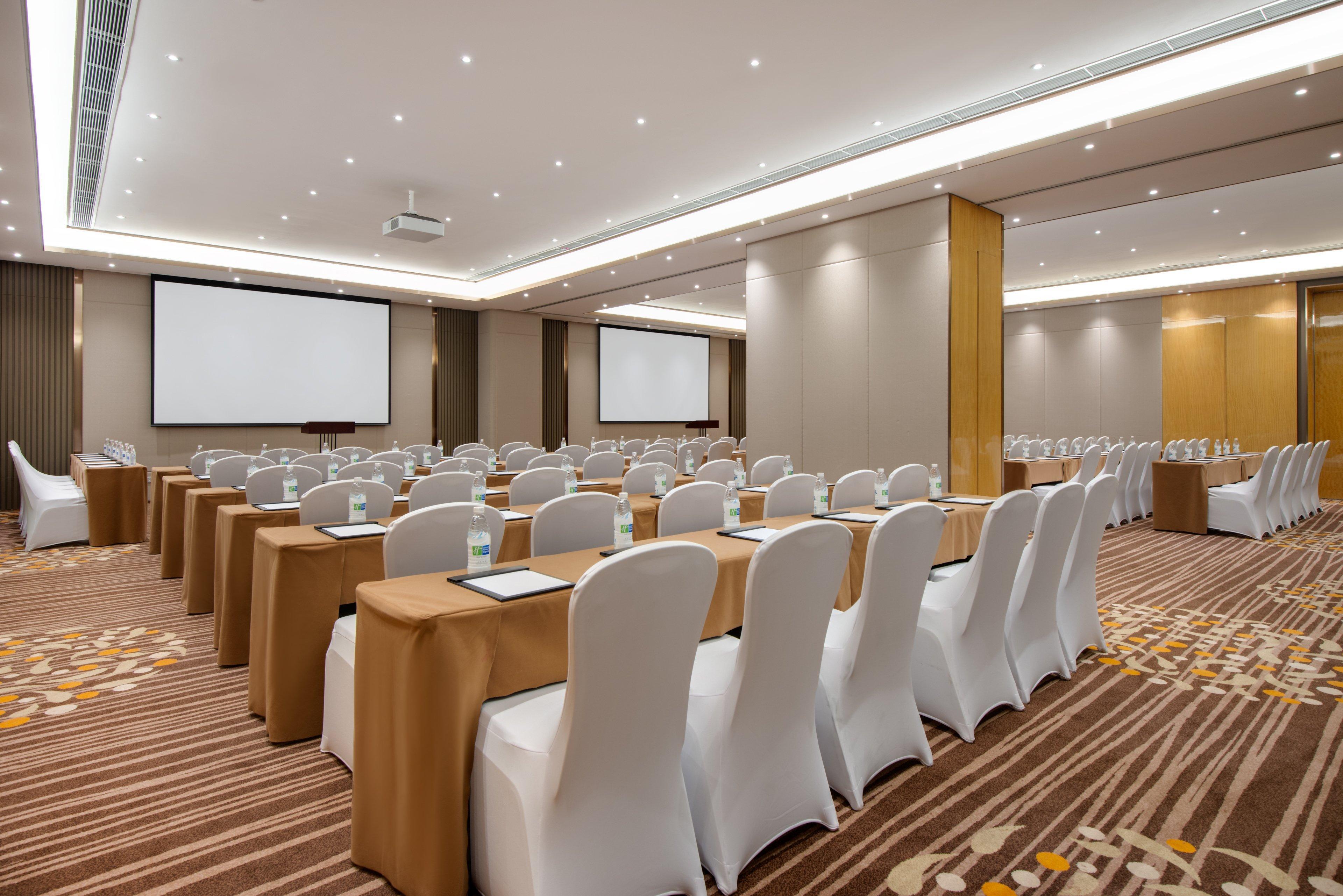 Holiday Inn Express Chengdu Gulou-Tianfu Square Chunxi Road Branch Buitenkant foto