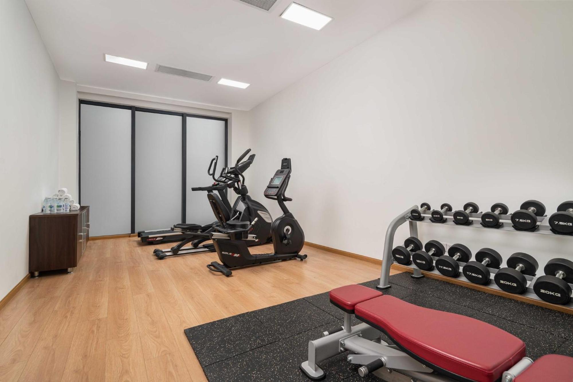 Holiday Inn Express Chengdu Gulou-Tianfu Square Chunxi Road Branch Buitenkant foto