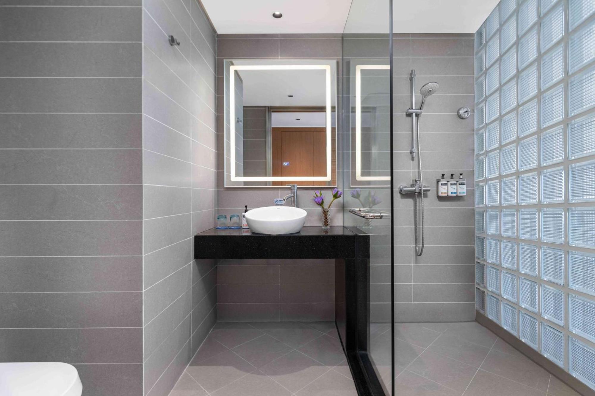Holiday Inn Express Chengdu Gulou-Tianfu Square Chunxi Road Branch Buitenkant foto