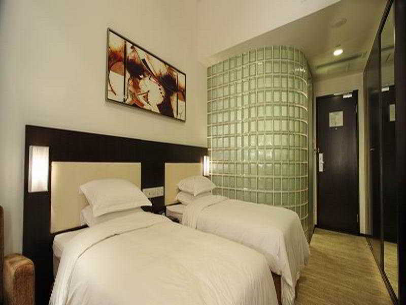 Holiday Inn Express Chengdu Gulou-Tianfu Square Chunxi Road Branch Buitenkant foto
